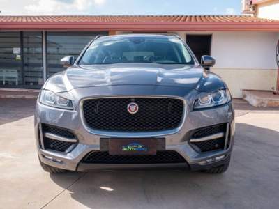 Jaguar F-Pace 2.0d i4 R-Sport awd 180cv auto my18 Grigio usata Ispica