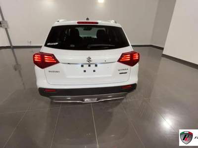 Suzuki Vitara 1.5 140V Hybrid A/T 4WD AG Starv. Bianco usata Albano Laziale
