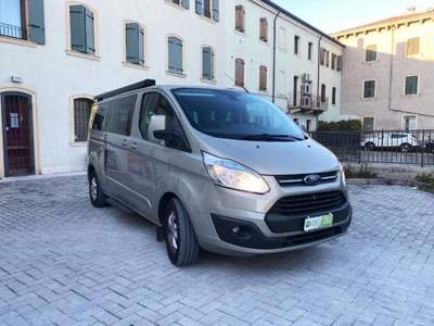 Ford Tourneo Custom 300 2.2 TDCi 155CV PL Bronzo usata Verona