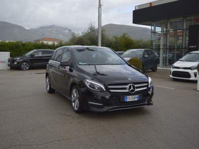 Mercedes-Benz Classe B d Automatic Premium Nero usata Fondi