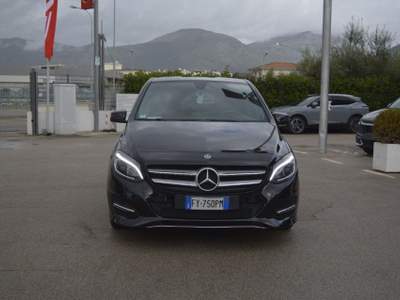 Mercedes-Benz Classe B d Automatic Premium Nero usata Fondi