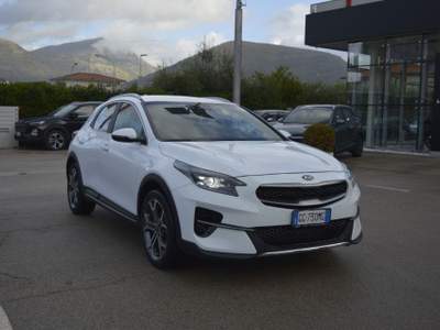 Kia XCeed 1.4 T-GDi Style Bianco usata Fondi