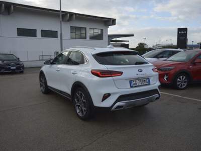 Kia XCeed 1.4 T-GDi Style Bianco usata Fondi