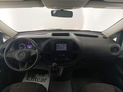 Mercedes-Benz Vito 2.0 114 CDI  Tourer Pro Extra-Long Bianco usata Magenta