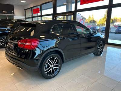 Mercedes-Benz GLA d Automatic 4Matic NIGHT EDITION xc o m m e r c i Nero usata Perugia