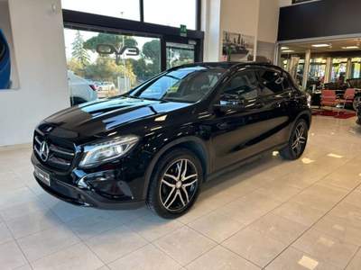 Mercedes-Benz GLA d Automatic 4Matic NIGHT EDITION xc o m m e r c i Nero usata Perugia