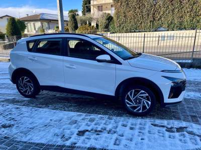 Hyundai Bayon 1.2 MPI MT XLine - km0 Bianco usata Cadrezzate con Osmate