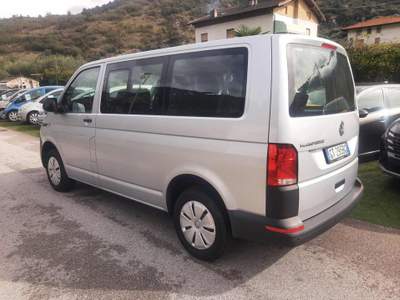 Volkswagen Transporter 2.0 TDI 110CV PC Kombi Business Argento usata Arco