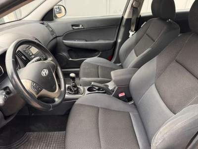 Hyundai i30 S.W. 1.4 BENZINA   !!! Nero usata Milano