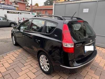 Hyundai i30 S.W. 1.4 BENZINA   !!! Nero usata Milano