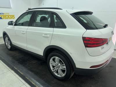 Audi Q3 2.0 tdi Business quattro 140cv Bianco usata Pescara