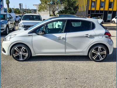 Peugeot 208 PureTech Turbo 110 EAT6 S&S 5 porte GT Line Bianco usata Sassari
