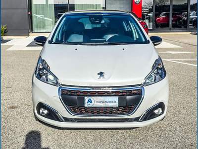 Peugeot 208 PureTech Turbo 110 EAT6 S&S 5 porte GT Line Bianco usata Sassari