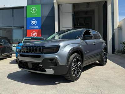 Jeep Avenger 1.2 Turbo MHEV Summit Grigio usata Melpignano