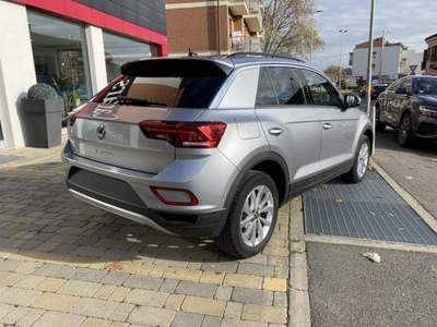 Volkswagen T-Roc 1.0 TSI Life LED-APP CONN-ACC-17" Argento usata Alba