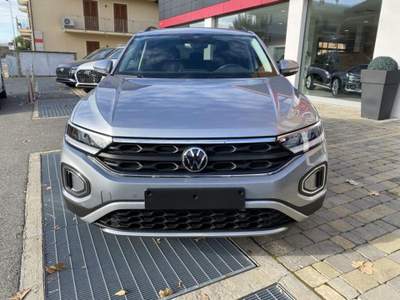 Volkswagen T-Roc 1.0 TSI Life LED-APP CONN-ACC-17" Argento usata Alba
