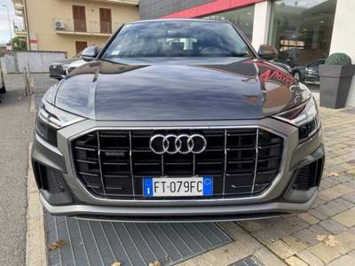 Audi Q8 50 TDI 286 CV quattro tiptronic S LINE Grigio usata Alba