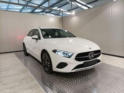 Mercedes-Benz Classe A Neopatentati, d Automatic Progressive Advanced Bianco usata Magenta