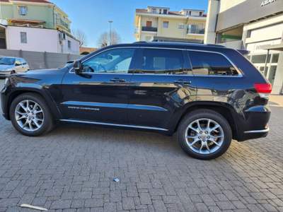 Jeep Grand Cherokee 3.0 V6 CRD 250 CV Multijet II Summit Verde usata Mondovì