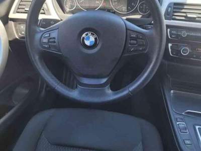 BMW Serie 3 316d d Touring Sport Bianco usata Bareggio