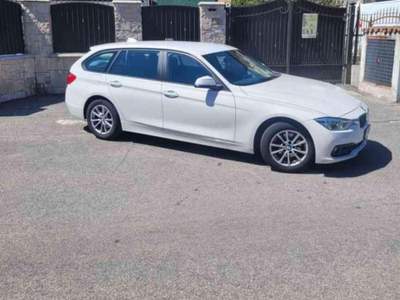 BMW Serie 3 316d d Touring Sport Bianco usata Bareggio