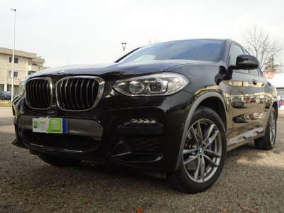 BMW X4 xDrive20d Msport-X Nero usata San Giustino