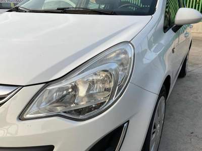 Opel Corsa 1.2 85CV 5 porte GPL-TECH Ecotec Bianco usata Giugliano in Campania