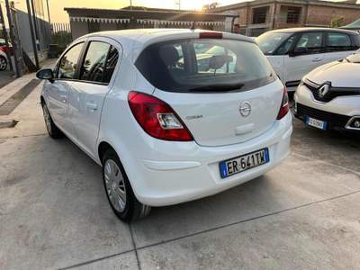 Opel Corsa 1.2 85CV 5 porte GPL-TECH Ecotec Bianco usata Giugliano in Campania