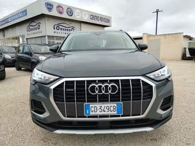 Audi Q3 35 TDI quattro S tronic Business Grigio usata Petrosino