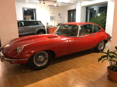 Jaguar E-Type JAGUR E TYPE 4.2 Rosso usata Roma