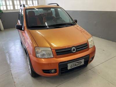 Fiat Panda 1.2 4x4 Climbing adatta ai neopatentati Arancione usata Alessandria