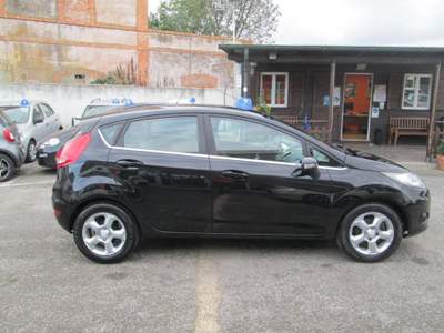 Ford Fiesta 1.4 3 porte Bz.- GPL Titanium Nero usata Roma