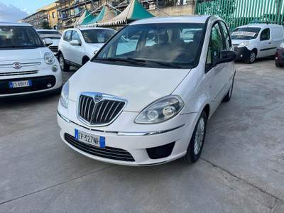 Lancia Musa 1.4 8V Ecochic (GPL) Diva Bianco usata Giugliano in Campania