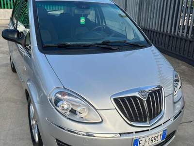 Lancia Musa 1.3 Mjt 95 CV  Diva Grigio usata Giugliano in Campania