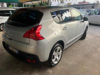 Peugeot 3008 2.0 HDi 150CV Business Grigio usata Giugliano in Campania