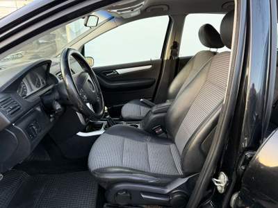 Mercedes-Benz Classe B Mercedes B 180 Cdi 109cv Nero usata Pompei