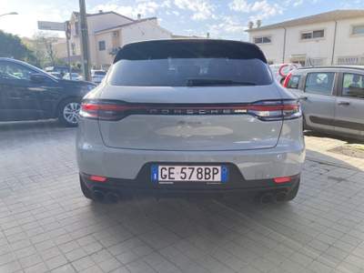 Porsche Macan 2.0 Bianco usata Oristano