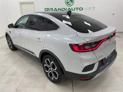 Renault Arkana -  1.6 E-Tech hybrid Intens 145cv Bianco usata Novi Ligure