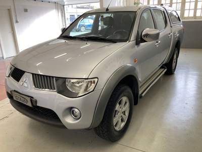 Mitsubishi L200 2.5 DI-D/136CV Double Cab Insport Grigio usata Alessandria