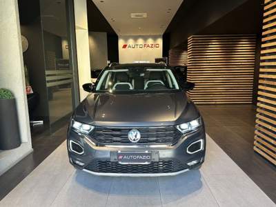 Volkswagen T-Roc 2.0 TDI SCR 150 CV DSG Advanced BlueMotion Technol Grigio usata Santa Maria di Licodia