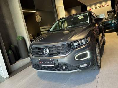Volkswagen T-Roc 2.0 TDI SCR 150 CV DSG Advanced BlueMotion Technol Grigio usata Santa Maria di Licodia