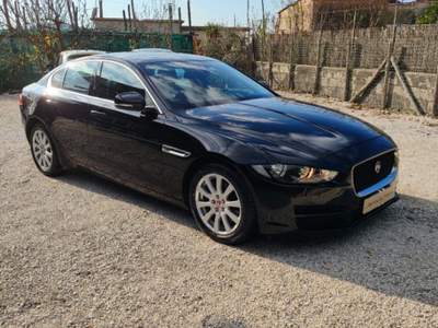 Jaguar XE 2.0 D 180 CV aut. Prestige Nero usata Vico Equense