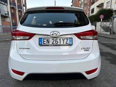 Hyundai ix20 1.4 CRDI 77 CV Comfort Bianco usata Torino