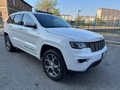 Jeep Grand Cherokee 3.0 V6 CRD 250 CV Multijet II OVERLAND Bianco usata Torino