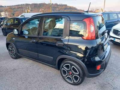 Fiat Panda 1.0 FireFly S&S Hybrid City Life Nero usata Grottaminarda