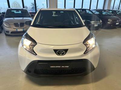 Toyota Aygo 1.0 VVT-i 72 CV 5 porte Active S-CVT Bianco usata Novellara