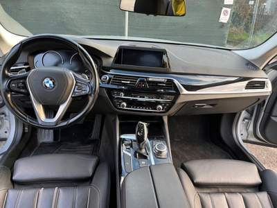 BMW Serie 5 520d d aut. Msport Grigio usata RODENGO SAIANO