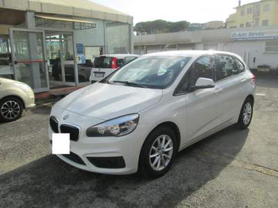 BMW Serie 2 Active Tourer 218d d Active Tourer Luxury Bianco usata Roma