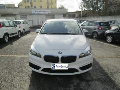 BMW Serie 2 Active Tourer 218d d Active Tourer Luxury Bianco usata Roma