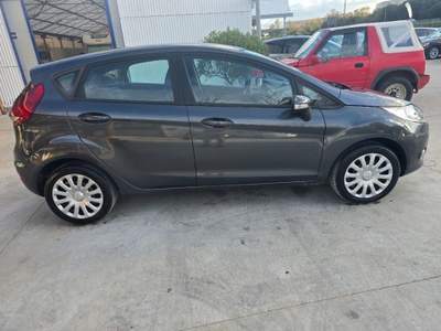 Ford Fiesta + 1.4 TDCi 68CV 5 porte Grigio usata Sassari